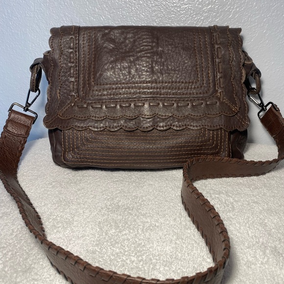 Vince Camuto Brown pebbled leather shoulder handbag - Picture 1 of 9